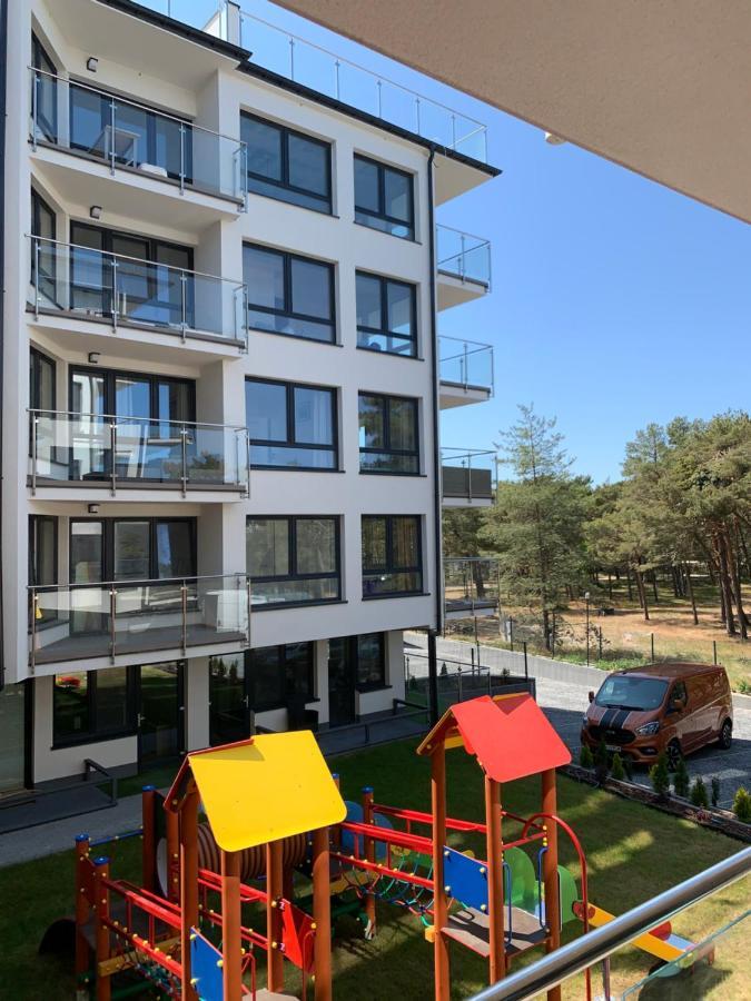 Apartamenty Piaskowe Z Widokiem Na Morze Tarasem Na Dachu Rowy  Εξωτερικό φωτογραφία